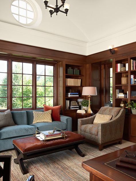 Love all the wood Classic Window Design, Modern English Country House, Tea2 Architects, English Cafe, Home Office Traditional, Traditional Home Office, Traditional Family Room, Office Idea, Therapist Office