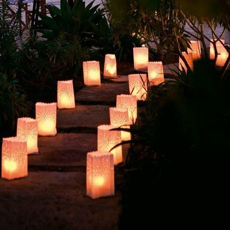 21st Decorations, Backyard Party Decorations, Backyard Wedding Lighting, Diy Outdoor Lighting, Candle Bags, Garden Party Decorations, Backyard Lighting, Garden Party Wedding, Party Lights