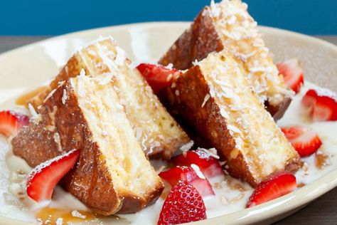 Cinnamon French Toast, Brioche Bread, French Toast Recipe, Fresh Strawberries, Pure Maple Syrup, Best Dining, Toasted Coconut, Nutrition Advice, Fresh Strawberry