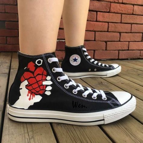 Stitched Converse, Converse Ideas, Shoe Art Designs, Black Canvas Sneakers, Canvas Converse, Women Converse, Converse Design, Painted Converse, Canvas Sneakers Men