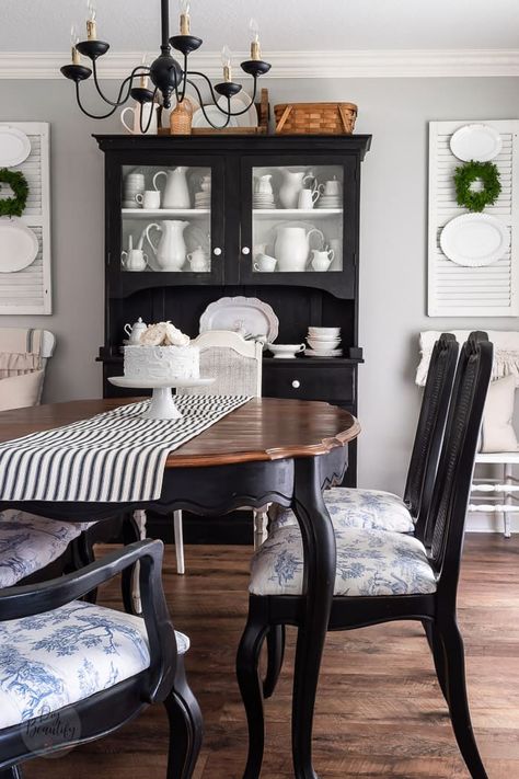 Autumn Dining Room, Black Dining Room Furniture, Black Dining Room Table, Black And White Dining Room, Dining Table Makeover, Fall Dining Room, Autumn Dining, Dining Room Hutch, Country Dining