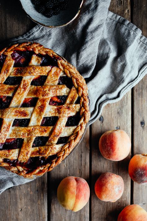 peach blackberry pie — the farmer's daughter | let's bake something Peach Blackberry Pie, Baking Date, Pie Aesthetic, Bbq Dessert, Dessert Pies, The Sleepover, Peach Pie Filling, Summer Pie, Bake Something