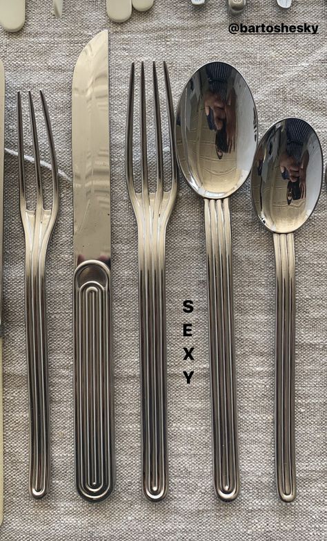 spoon, fork, knife Dream House Decor, Cutlery Set, Kitchen Stuff, Interior Inspo, Bits And Bobs, House Inspo, Dream Home Design, Forks, Spoons