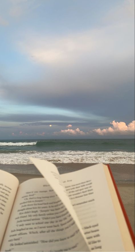 Beach Summer Aesthetic, Moon Sea, Fitness Wallpaper, Reading Motivation, Wattpad Book Covers, Vision Board Photos, Books Bookshelf, Book Background, Beach Books