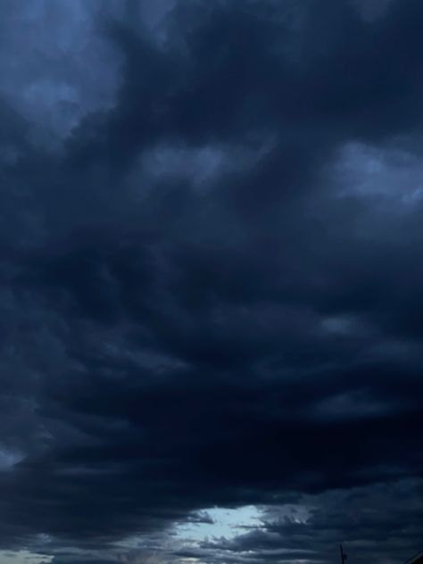 Blue rain cloudy sky Rainy Day Blue, Weather Wallpaper, Lightning Storms, Dark Weather, Rainy Mood, Rainy Sky, Midnight Rain, Cloudy Nights, Blue Thunder