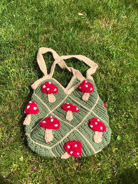 Mushroom Granny Square Bag, Crochet Mushroom Projects, Crochet Bag Mushroom, Mushroom Tote Bag Crochet, Cottagecore Crochet Pattern, Crochet Mushroom Purse, Mushroom Crochet Bag, Mushroom Granny Square, Crochet Cottage Core