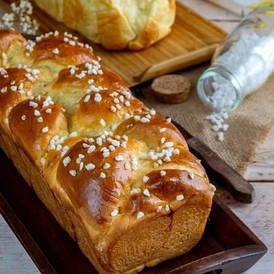 Brioche Croissant, Dessert Original, Cooking Chef, Sweet Desserts, Bread Recipes, Food And Drink, Chef, Bread, Cake