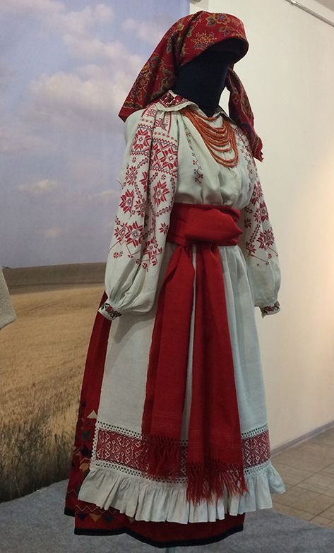 Costume2 Polissia2 Ukraine Clothing, Ukraine Culture, Ukrainian Wedding, Future Costume, Ukrainian Clothing, Ukrainian Dress, European Outfit, National Clothes, Folk Clothing