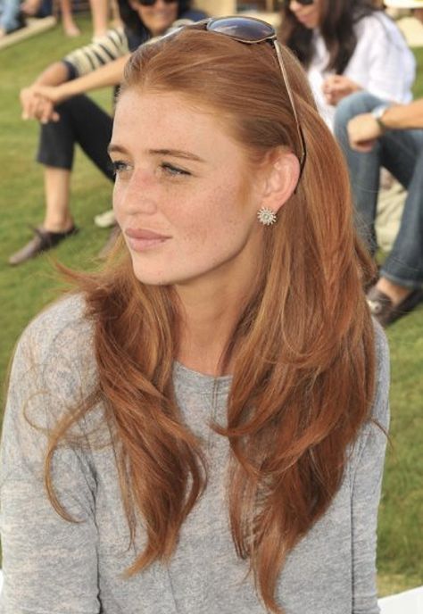 Red Blonde Hair, Red Hair Inspo, Peach Hair, Hair Color Streaks, Strawberry Blonde Hair, Hair Appointment, Auburn Hair, Retro Hairstyles, Hair Inspo Color