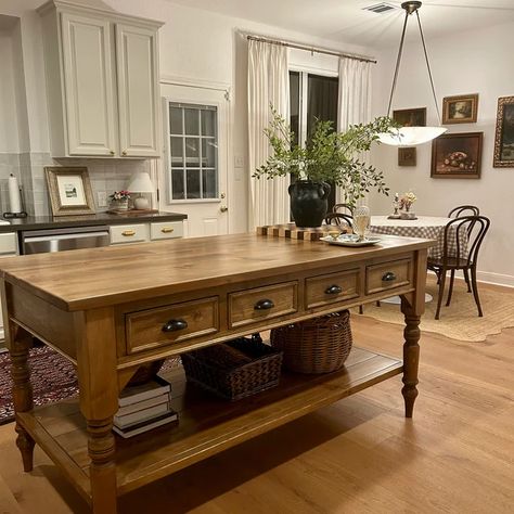 Kitchen Island With Wood Countertop, Early American Farmhouse, Sunset Kitchen, Kitchen Island Farmhouse, Narrow Kitchen Island, Kitchen Prep Table, Farmhouse Island, Island Farmhouse, Wooden Island