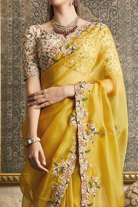 Yellow Embroidery Saree, Holud Outfit, Yellow Sarees, Sparkly Makeup, Sarees For Girls, Simple Saree Designs, Indian Bridal Sarees, Cotton Saree Designs, Adventure Seeker