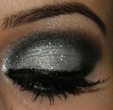 U Trans Makeup, Wedding Makeover, Magic Makeup, Makeup Things, Silver Eyeshadow, Brown Smokey, Black Smokey Eye, Glitter Eye, Smink Inspiration