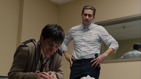 Jake Gyllenhaal as Detective Loki in Prisoners (2013) David Dastmalchian Prisoners, Prisoner Movie, Gta Police, Prisoners Movie, Detective Loki, Prisoners 2013, David Dastmalchian, Paper Bag Princess, Jake G