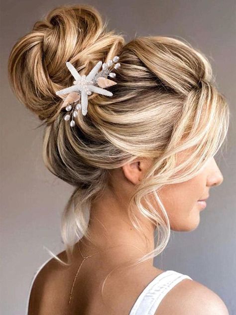 Bride Hairstyles Updo, Blonde Updo, Hairstyles Prom, Simple Wedding Hairstyles, Long Hair Wedding Styles, Hair Guide, Homecoming Hair Down, Bridesmaid Hair Short, Wedding Hairstyles Half Up Half Down