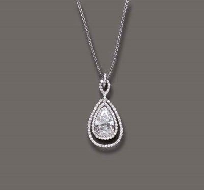 Pear Shaped Diamond Necklace, Buccellati Jewelry, Pear Shaped Pendant, Diamond Pendent, Jewellery Pendant, Diamond Pendants Designs, Pear Pendant, Pendant Sets, Diamond Pendant Sets