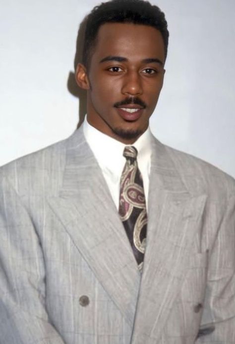 Ralph Tresvant 90s, Black Tv Shows From The 90s, Black Films 90s, Black Panther 60s, Black 90s Fashion, Prince Rogers Nelson 1991, Ralph Tresvant, 90s Men, 90s Aesthetic