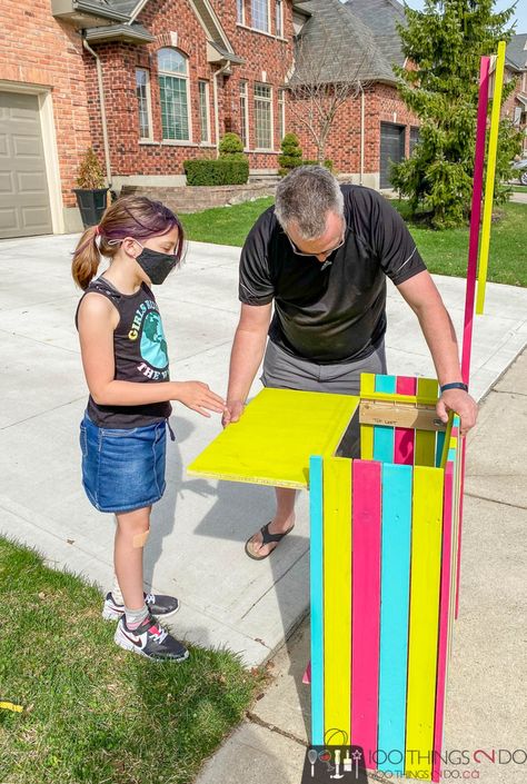 Folding Lemonade Stand | 100 Things 2 Do How To Make A Lemonade Stand Diy, Build A Lemonade Stand, Kids Lemonade Stands, Diy Lemonade Stand, Kids Lemonade, Diy Lemonade, Paint Stir Sticks, Produce Stand, Ice Cream Stand