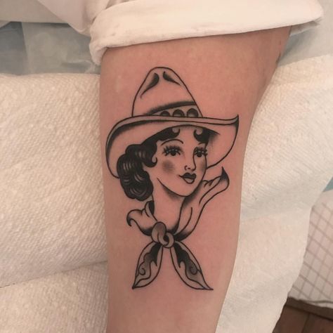 DAN CLIMAN Cowgirl Tattoos Traditional, Jacob Tattoo, Tattoos Quote, New Tattoo Styles, Tattoos Abstract, Tattoos Dotwork, Random Tattoos, Tattoos Japanese, Pottery Decoration