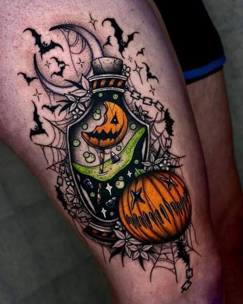 Cute Halloween Tattoos, Halloween Tattoo Ideas, Aa Tattoos, Halloween Tattoos Sleeve, Pumpkin Tattoo, Spooky Tattoos, Halloween Tattoo, Horror Tattoo, Unique Tattoo Designs