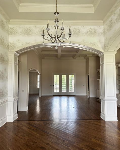 Always high ARCHeiving for our client! Custom curved millwork for these archways brought them to life in this newly purchased home 😍😍 #millwork #nashvillemillwork #design #nashvilledesign #customcabnetry #nashvillearchitecture Curved Millwork, Home Archway, Archways In Homes, Arch, Architecture, Quick Saves, Design