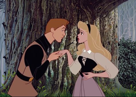 Aurora meets Prince Phillip Sleeping Beauty 1959, Disney Princess Aurora, Film Disney, Disney Sleeping Beauty, Disney Music, Princess Aurora, Art Disney, Old Disney, Disney Aesthetic