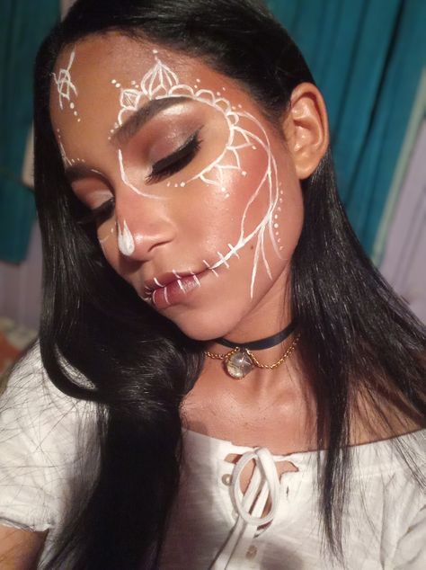 Black And White Skull Makeup, White Skull Makeup, Catrina Makeup, Skull Makeup, Halloween Makeup, Face Paint, Carnival Face Paint, Eye Makeup, Carnival