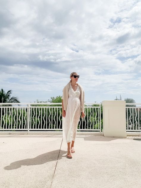 What I Wore on Our Summer 2024 Bahamas Vacation – Closetful of Clothes Resort Wear For Women 2024, 2024 Resort Wear, Beach Vacation Outfits Over 40, Bahamas Vacation, Resort Wear For Women, Beach Vacation Outfits, Vacation Wardrobe, Breezy Dress, Fall Family Photos