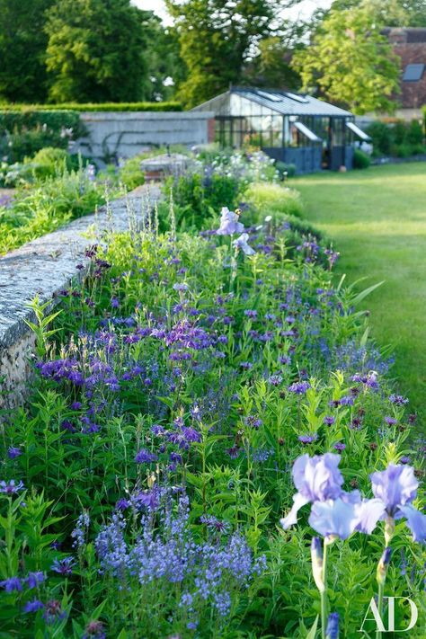 This French Country Estate Boasts Unbelievably Beautiful Gardens by Louis Benech Photos | Architectural Digest French Country Estate, Simple Garden, French Country Garden, Potager Garden, Flower Garden Design, Blue Garden, Beautiful Flowers Garden, French Garden, Garden Borders