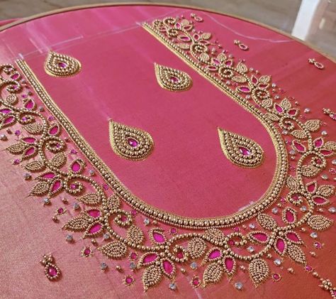 Blouse Back Neck Designs Latest Simple Aari Work Designs, Aari Work Back Neck Designs, Sleeve Aari Work Design, Aari Work Blouse Design Images, Mango Design Aari Work Blouse, Aari Work Blouse Wedding Simple, Aari Work Blouse Simple, Aari Work Blouse Design, Aari Blouses