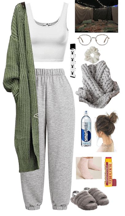 Winter Home Outfit Lazy Days, Cozy Outfit At Home, Simple Home Outfits, Cozy House Outfit, Winter At Home Outfits, Cozy Winter Outfits Lazy Days Comfy Clothes Lounge Wear, Comfy Outfits To Wear On Your Period, Casual Outfits To Wear At Home, Lazy Christmas Outfits