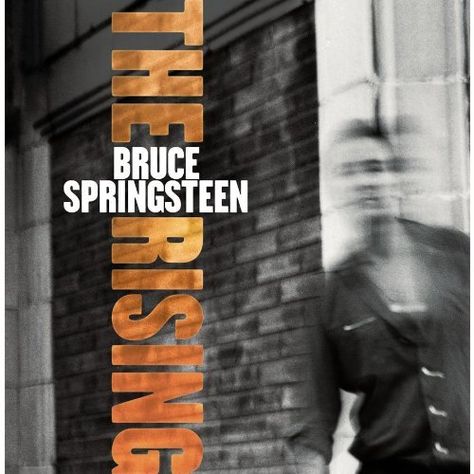 424 Bruce Springsteen, 'The Rising'. Het tweede album van Bruce Springsteen in deze lijst en ook deze is vet prima. Bruce Springsteen Albums, Folk Rock, E Street Band, Great Albums, Columbia Records, Rock N’roll, Best Albums, Bruce Springsteen, Digital Music