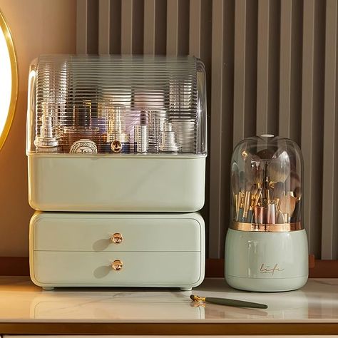 makeup organiser cosmetics pastel green Countertop Makeup Storage, Brush Holder Makeup, Skincare Organizer, Bathroom Dresser, Countertop Bathroom, Bedroom White, Beauty Organization, Cosmetic Display, Table Bedroom