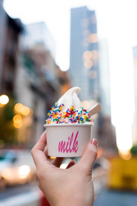 NYC || The Best Things I’ve Eaten in 2017 -MOMOFUKU MILK BAR SOFT SERVE SUNDAE Momofuku Milk Bar, Nyc Travel Guide, Trip To Nyc, Nyc Travel, Soft Serve Ice Cream, Milk Bar, Ice Ice Baby, Soft Serve, Ice Cream Recipes