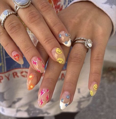 Fun Nail Designs Creative Short, One Hand Design Nails, Random Nail Designs, Smiley Face Nails, Match Nails, Mix Match Nails, Face Nails, Boho Nails, Hippie Nails