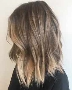 Balayage Hair Blonde Medium, Balayage Lob, Hottest Hairstyles, Balayage Hair Color Ideas, Blonde Lob, Balayage Hair Color, Jessie James, Balayage Blonde, Dirty Blonde Hair