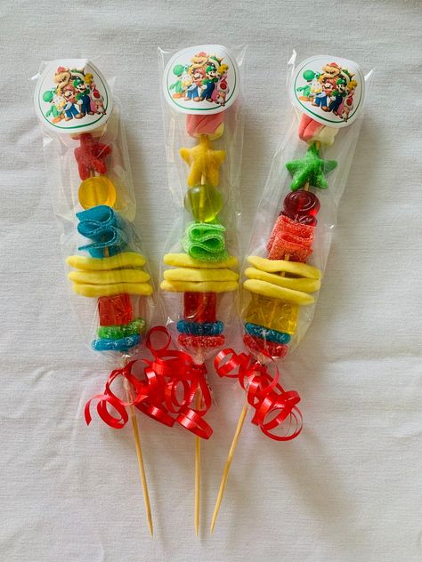 Super Mario Candy Kabobs - Etsy Super Mario Candy Kabobs, Turtles Candy, Bbq Party Invitations, Candy Kabobs, Mario Bros Birthday, Mario Bros Party, Mario Birthday Party, Marshmallow Treats, Gift Wrap Ribbon