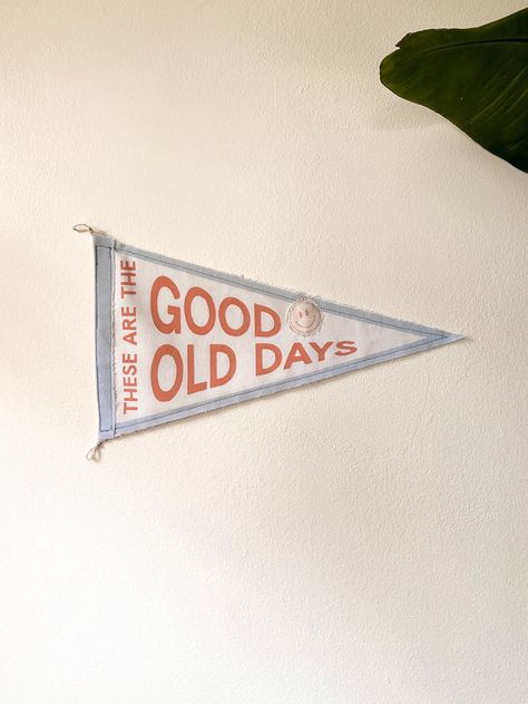 Feel good pennant for your space! Two layers of canvas fabric are sewn together for a durable, high quality feel. Display on wall easily with twine loops.  -Measures 10 x 18 inches Pennant Gallery Wall, Room Canvas Ideas, Pennant Display, Canvas Bedroom Decor, Wall Flags, College House, Dorm Art, Pennant Flags, Custom Wall Decor