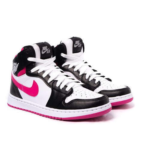 O Tênis Nike Air Jordan 1 MID O tênis que causou mais alvoroço na história sneakerhead ganha uma nova colorway incrível para abrilhantar os passos dos apaixonados por este incrível e histórico calçado.  Esta versão retrô combina tons clássicos inspirados na história do tênis com color blocking renovado para criar uma nova versão de um design clássico.  Cabedal confeccionado em material sintético com ajuste em cadarço, forro em nylon reforçado com espuma de poliuretano.  Logotipo AIR JORDAN em al Pink Jordans, Nike Shoes Girls, Tenis Nike, Nike Air Jordan 1 Mid, Aesthetic Shoes, Nike Air Jordan 1, Hot Shoes, Air Jordan Shoes, Air Jordan 1 Mid