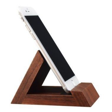 Diy Phone Stand, Wooden Phone Holder, Wood Phone Holder, Wooden Pattern, Wooden Decoration, Mobile Holder, Diy Wooden Projects, Wood Shop Projects, Belek