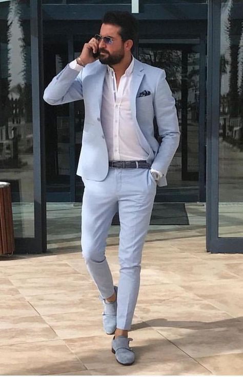 Blue Blazer Outfit Men, Blue Blazer Outfit, Men Suits Wedding, Prom For Guys, Light Blue Suit, Prom Suits For Men, Mens Casual Suits, Blazer Outfits Men, Blue Suit Men