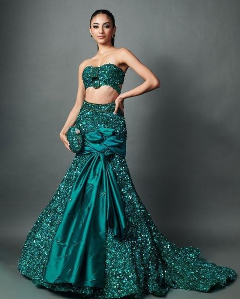 Indian Mermaid, Mermaid Lehenga, Designer Lehanga, Indian Bridesmaid Dresses, Function Dresses, Indian Wedding Fashion, Latest Bridal Lehenga, Indian Fashion Trends, Classy Outfits For Women