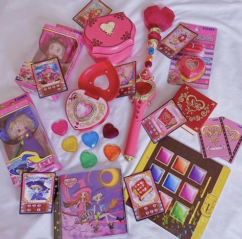 Magic Girl Aesthetic, How To Play Magical Girl, Magical Girl Items, Pink Cute Aesthetic, Magical Girl Transformation, Magical Girl Animes To Watch, Magical Girl Aesthetic, Magical Boy, Kawaii Toys