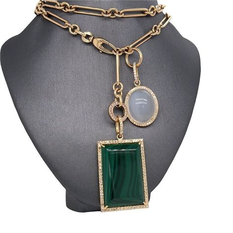 𝓦𝓮𝓵𝓬𝓸𝓶𝓮 𝓽𝓸 𝓛𝓲𝓸𝓷𝓱𝓮𝓪𝓻𝓽 𝓳𝓮𝔀𝓮𝓵𝓻𝔂 𝓢𝓱𝓸𝓹 ♥ Unique and Beautiful Gemstone Pendants with Diamonds, crafted in 14K Gold. These charms come in 2 variations, as listed below. The Chain in the pictures is not included, and for display purposes only.  *Please check measurements below, items may appear larger on the screen. MALACHITE PENDANT: 31mm H x 21.8mm W, Diamonds: 0.74 Carats, Malachite: 39.47 Carats MOONSTONE PENDANT: 20mm H x 16mm W, Diamonds: 0.34 Carats, Moonstone: 12.84 Malachite Pendant, Gemstone Pendants, Baroque Pearl Necklace, Diamond Charm, Moonstone Pendant, Gemstone Pendant, Luxury Jewelry, Pendant Necklaces, Charm Pendant