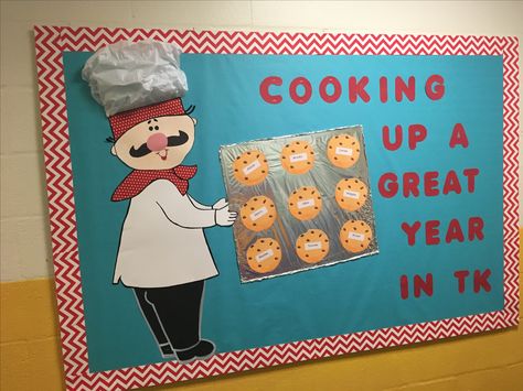 Cooking up a great year bulletin board Kitchen Bulletin Boards, Cafeteria Decorations, School Cafeteria Decorations, Cafeteria Bulletin Boards, Nutrition Bulletin Boards, School Lunchroom, Food Bulletin Boards, Cooking In The Classroom, School Nutrition