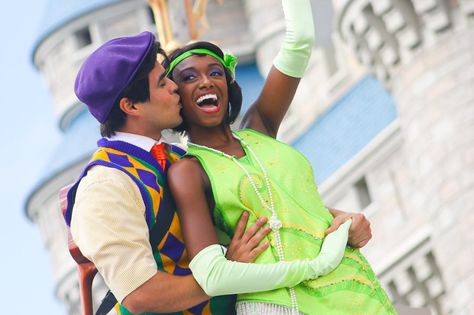 375 Likes, 2 Comments - Justin (@_thenerdlab_) on Instagram: “Maybe love 💚✨ #TianaTuesday” Cheek Kisses, Maybe Love, Disney World Princess, Cheek Kiss, Heirloom Dresses, Princess And The Frog, The Frog, Mardi Gras, Disney World