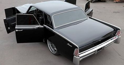 Lucas Lambert's '65 Lincoln Continental - ThrottleXtremeThrottleXtreme 1965 Lincoln Continental, Micro Machines, Lincoln Cars, Lincoln Mkz, Mc Laren, Truck Stuff, Cars Vintage, Cars Luxury, Pro Touring