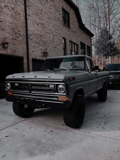 Ford Vintage Trucks, 60s Ford Truck, 72 Ford F100 Trucks, Classic Ford Pickup Trucks, Old Fords Trucks, 1972 Ford Truck, 1982 Ford F150, Ford Trucks Old, Old Ford Trucks F100