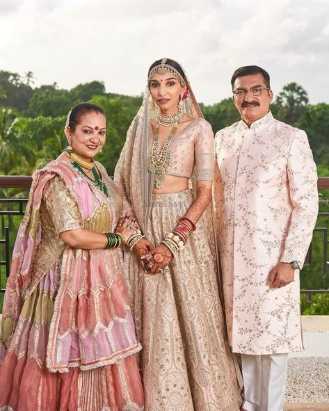 #JustMarried - Introducing latest wedding pictures of fashion blogger Juhi Godambe. From Designer outfits to beautiful wedding decor, this wedding is an great insipration for 2021 weddings. #shaadisaga #indianwedding #juhigodambe#juhigodambelehenga #juhigodambeoutfits #juhigodambewedding #juhigodambeengagement #juhigodambesaree #juhigodambeindianoutfits #juhigodambesharara #sharara #silverlehenga #sabyasachilehenga #bluesharara #mehendioutfit #sabyasachipinklehenga #sangeetoutfit #bridallehenga Juhi Godambe Wedding, Haldi Dress For Bride, Juhi Godambe, Father Of The Bride Attire, Red Saree Wedding, Beautiful Wedding Decor, Wedding Outfits Indian, Father Of The Bride Outfit, Dad Outfits