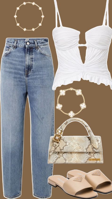 Casual outfit Vacation Outfits Going Out, Feminine Aesthetic Outfits, Vegas Vibes, Girls Night Outfit, Beach Night, Business Outfits Women, Casual Chic Outfit, Swaggy Outfits, Clothing Essentials