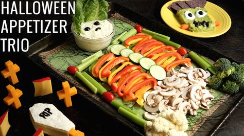 Halloween Veggie Tray, Easy Halloween Party Food, Halloween Appetizer, Halloween Finger Foods, Halloween Party Appetizers, Green Snacks, Halloween Appetizers, Veggie Tray, Halloween Food For Party